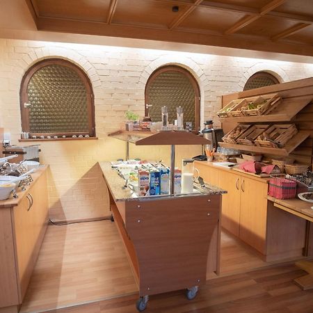 Trail Hotel โอเบอร์สเทาเฟิน ภายนอก รูปภาพ