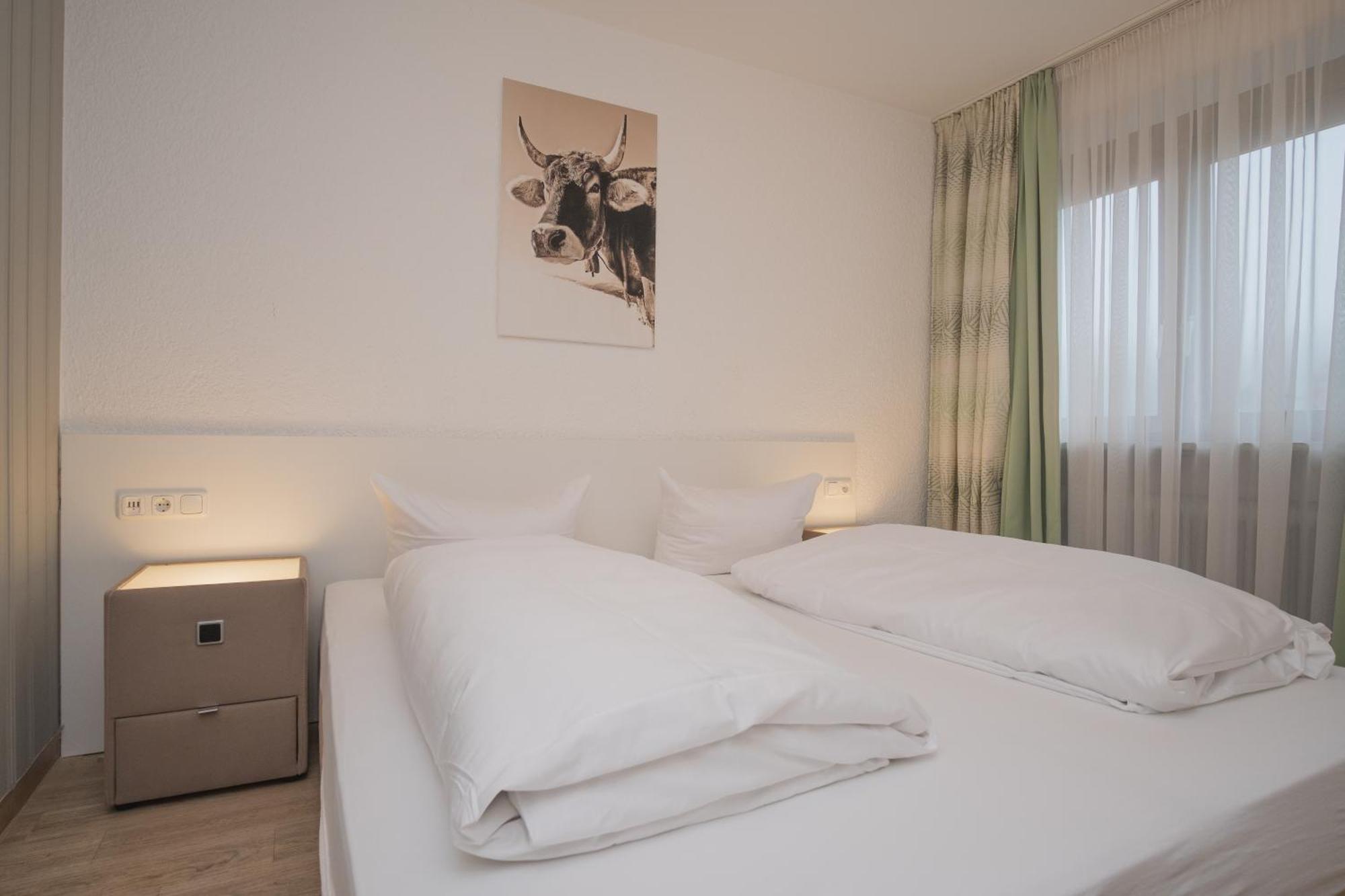 Trail Hotel โอเบอร์สเทาเฟิน ภายนอก รูปภาพ